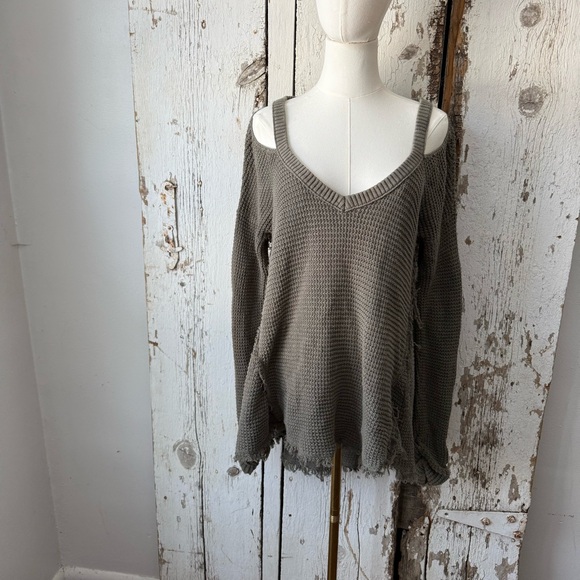 Free people olive green moonshine sweater waffle distressed sz M - Picture 3 of 12